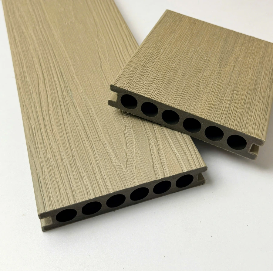 Sàn gỗ ngoài trời 2 lớp Ecovina màu Sand Beige sang trọng