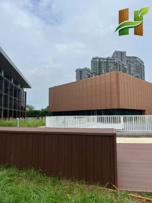 san-go-nhua-ngoai-troi-chadwick-ecopark-hung-yen